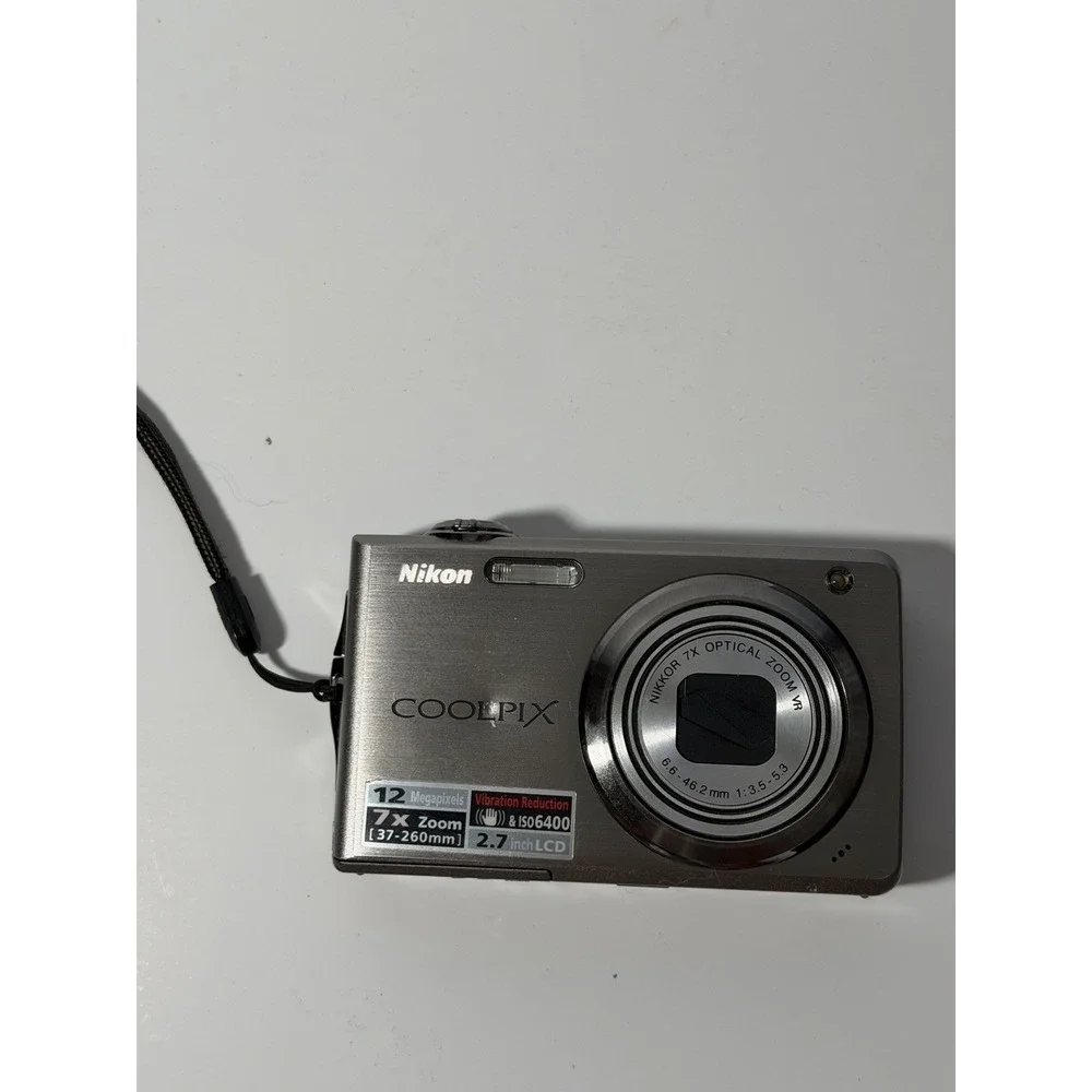 Nikon Coolpix S630 digital camera in titanium silver